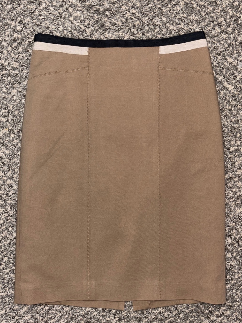 Club Monaco Taupe Pencil Skirt With Contrast Waistband Woman’s Size 0
